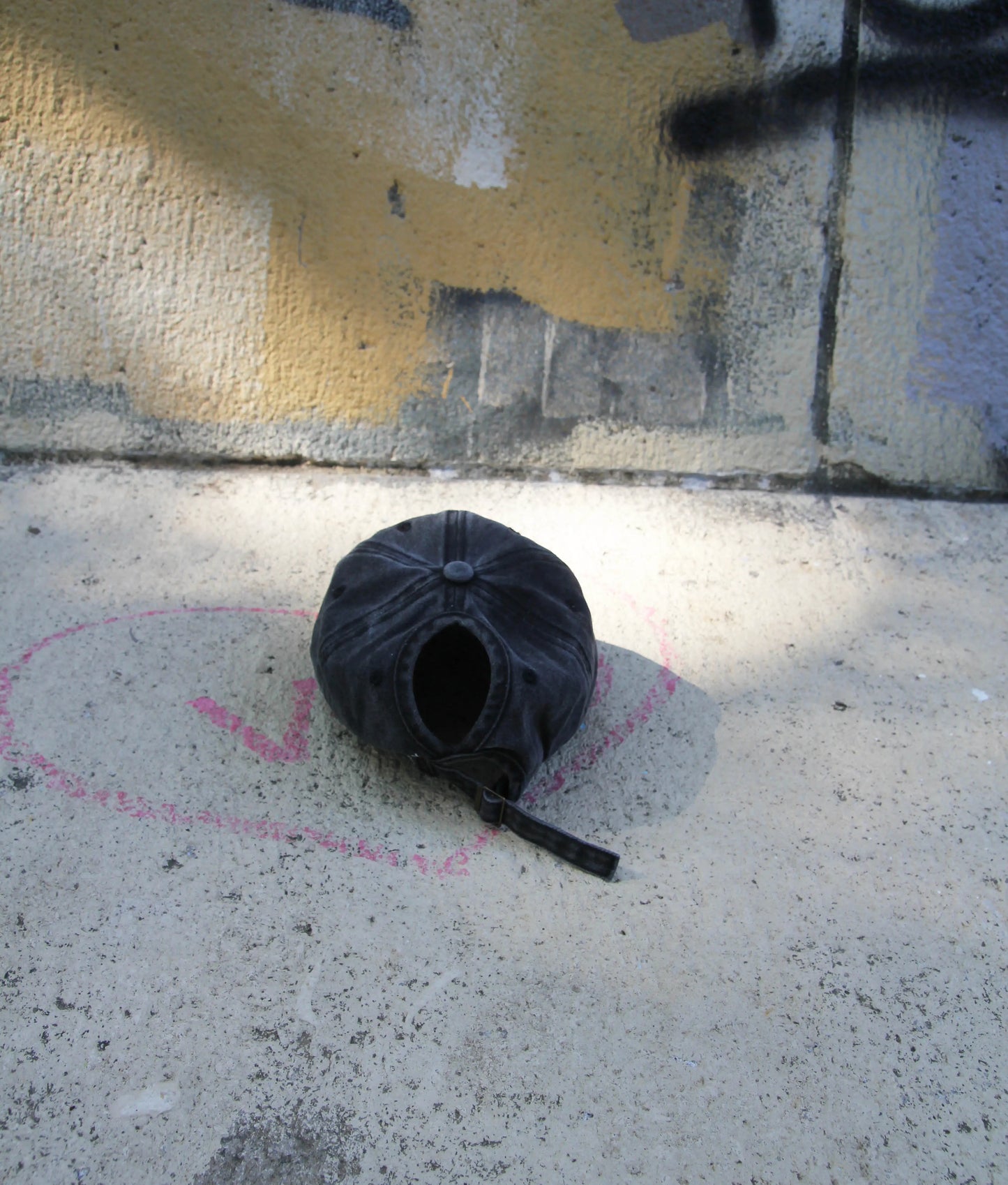 New York Painted Cap - Rebelle Theory