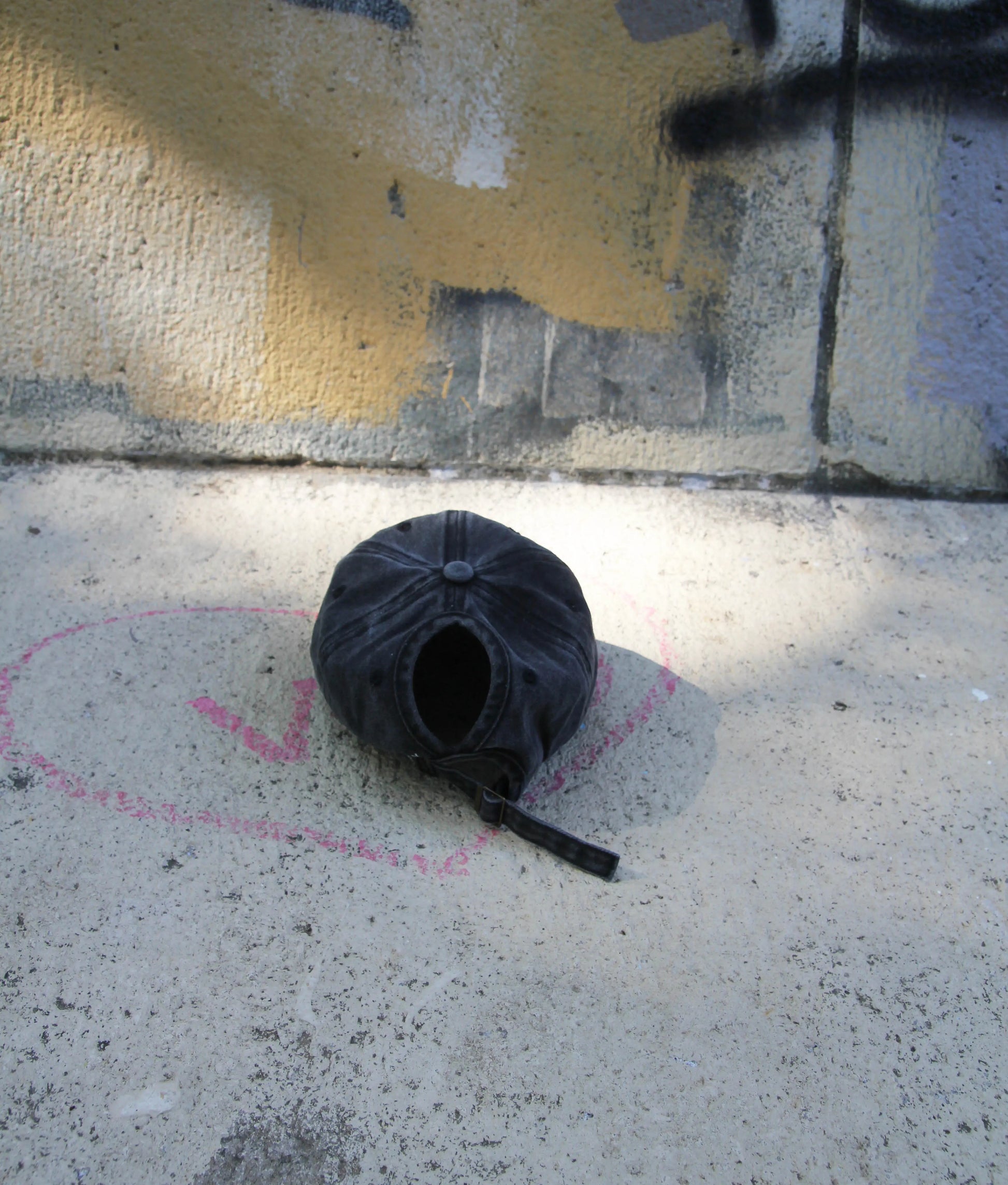 New York Painted Cap - Rebelle Theory