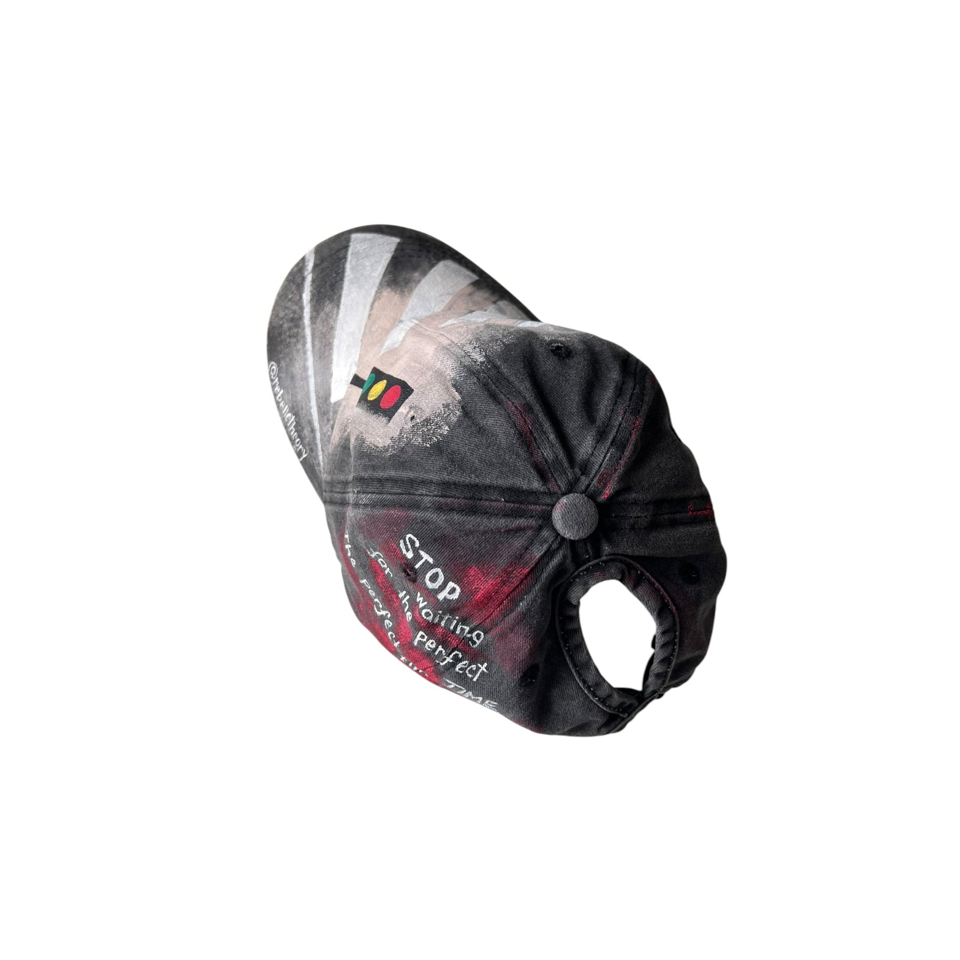 Gray cap with traffic lights painted on a white background